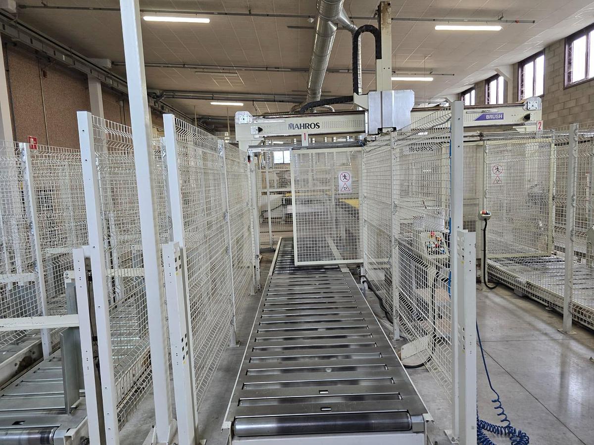 Used 2016 Mahros Brush