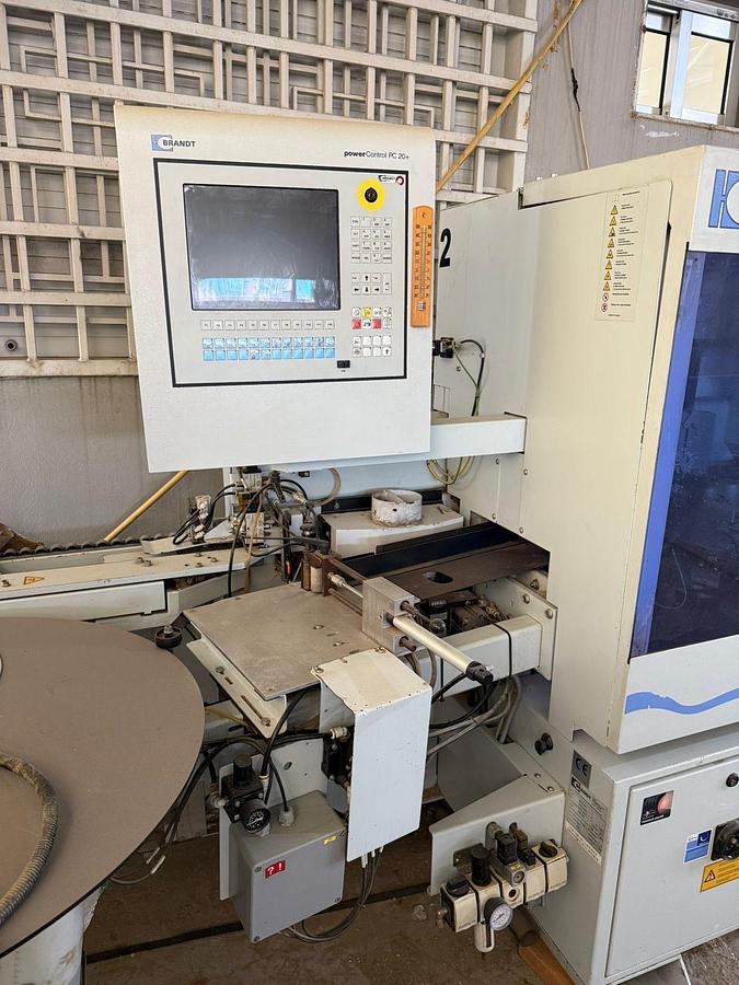 Usato 2012 Brandt KDF 650