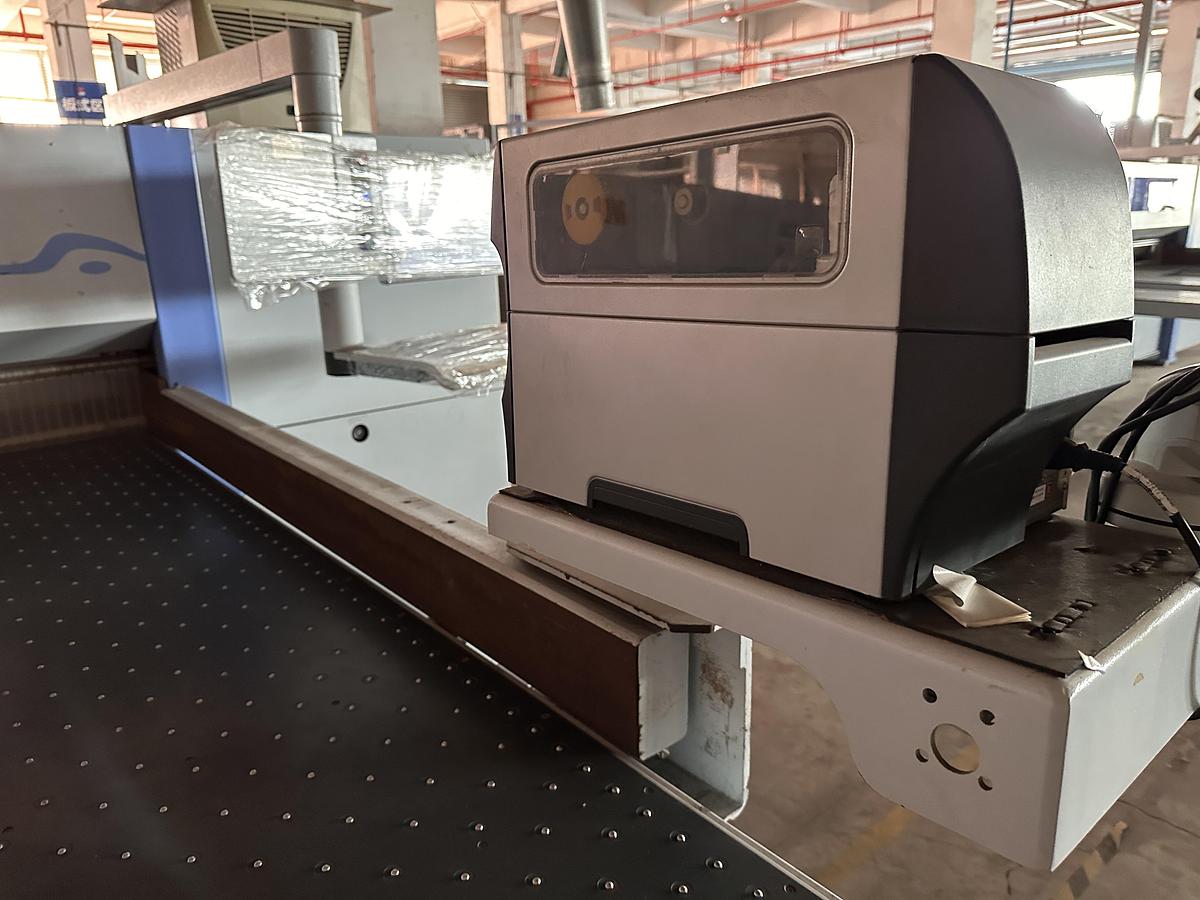 Usato 2017 HOLZMA HPL 300 38\22 PROFILNE