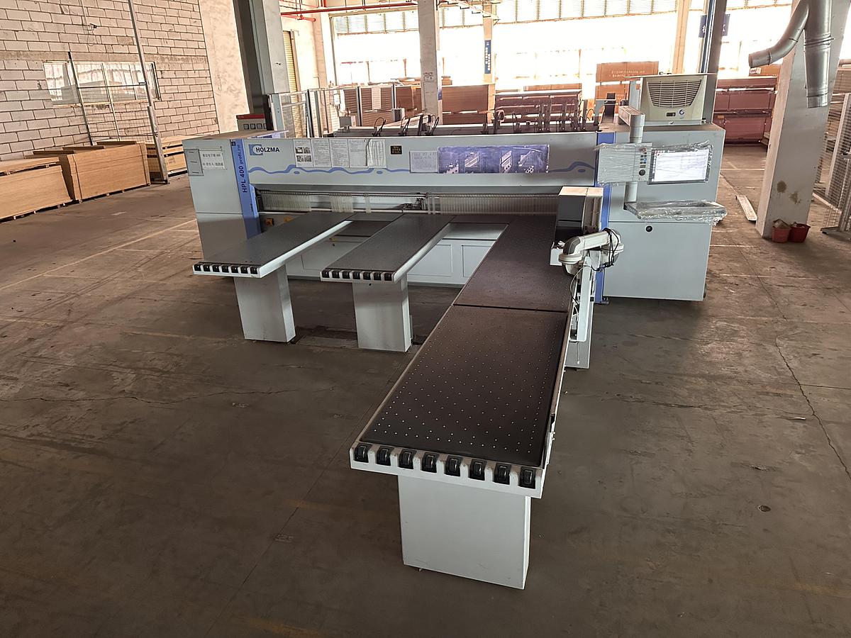 Usato 2017 HOLZMA HPL 300 38\22 PROFILNE