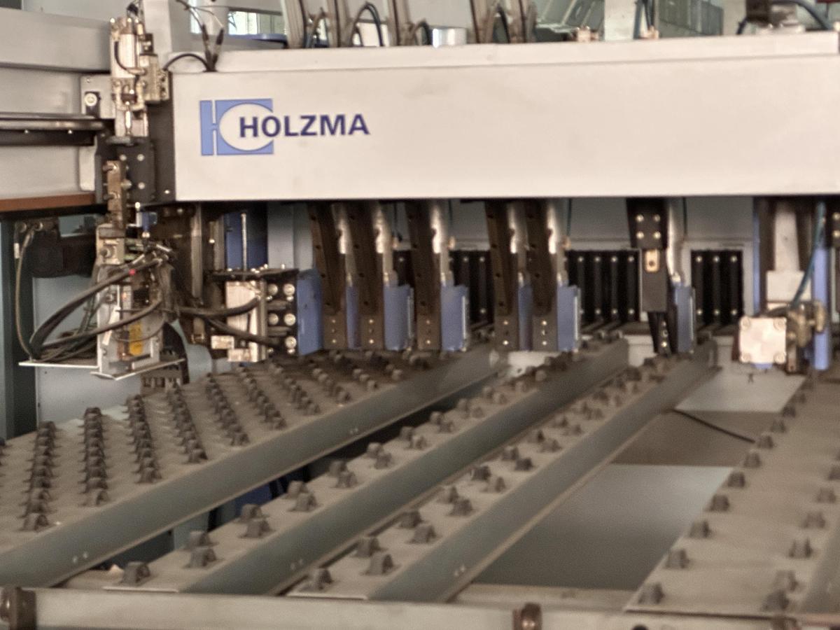 Usato 2017 HOLZMA HPL 400 38\22 PROFILNE