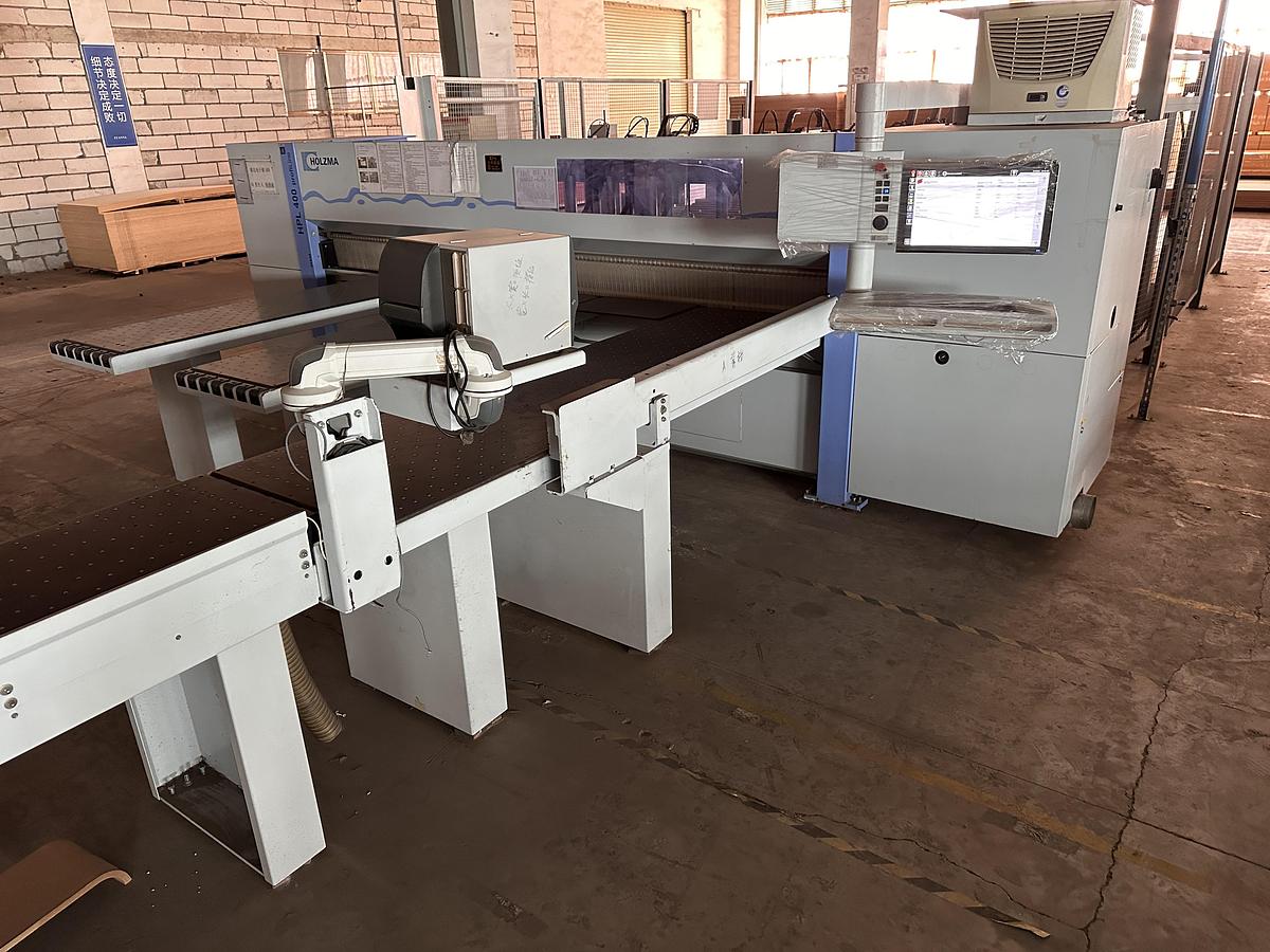 Usato 2017 HOLZMA HPL 300 38\22 PROFILNE