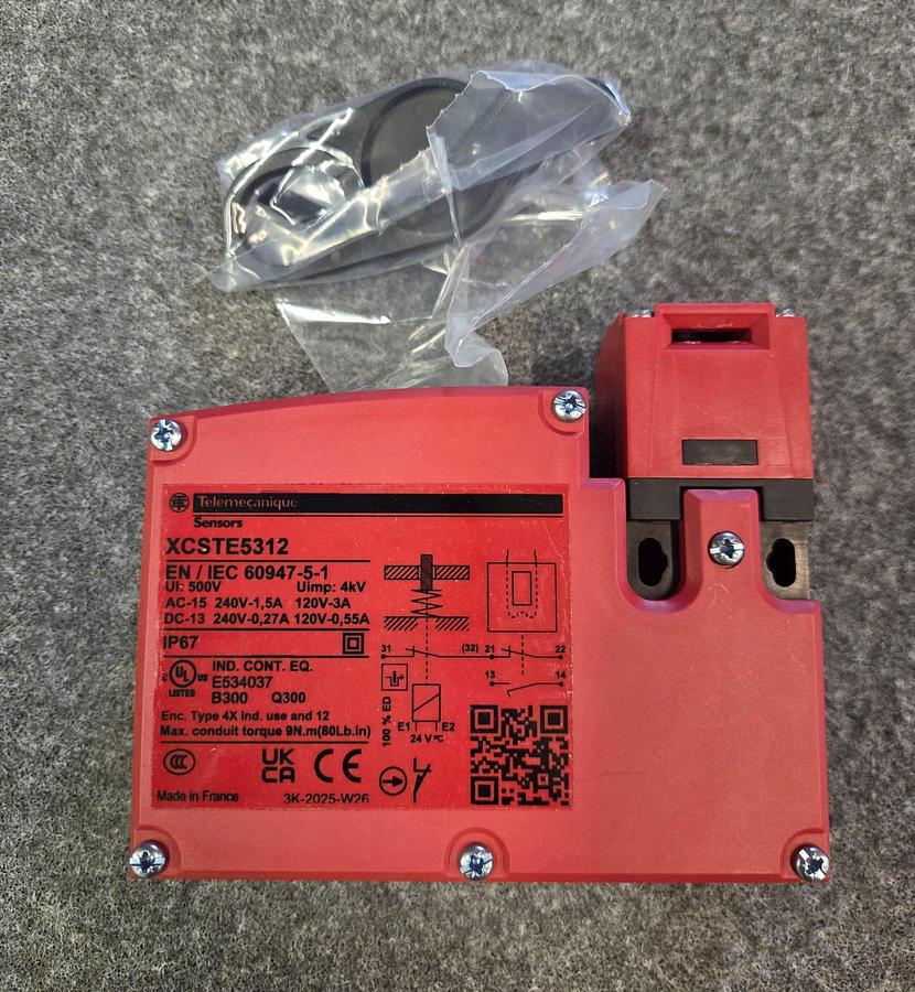 INTERRUTTORE DI INTERBLOCCO A SOLENOIDE