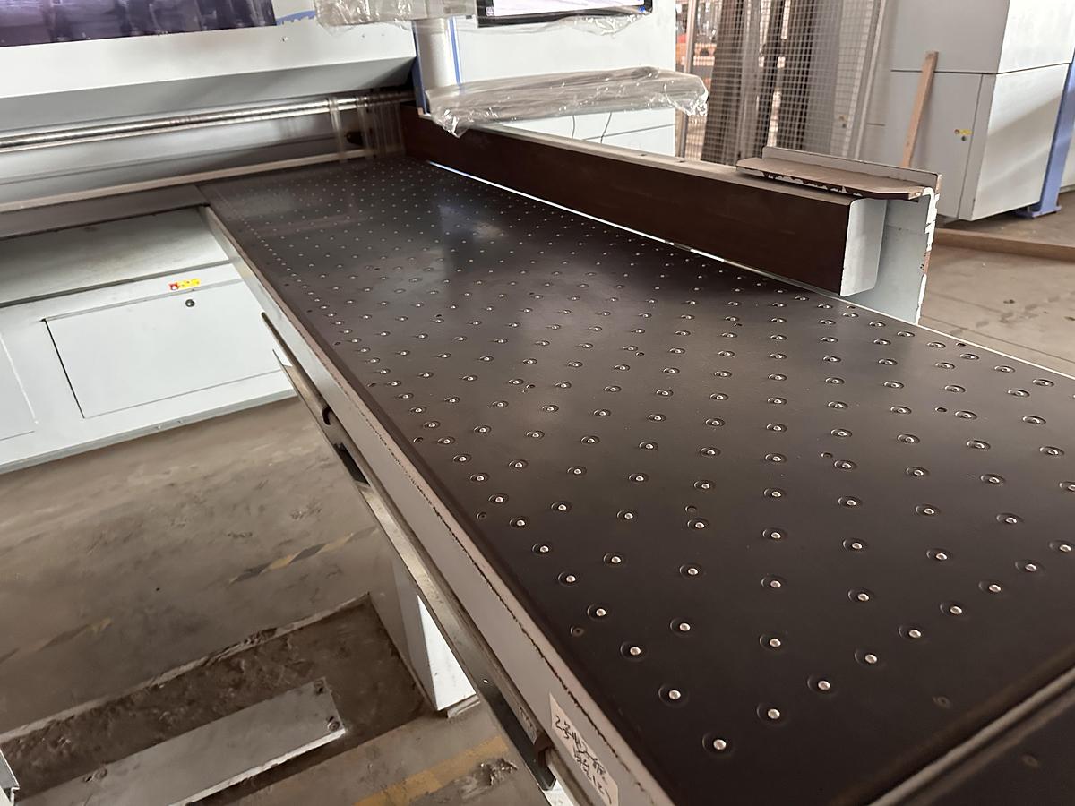 Usato 2017 HOLZMA HPL 400 38\22 PROFILNE