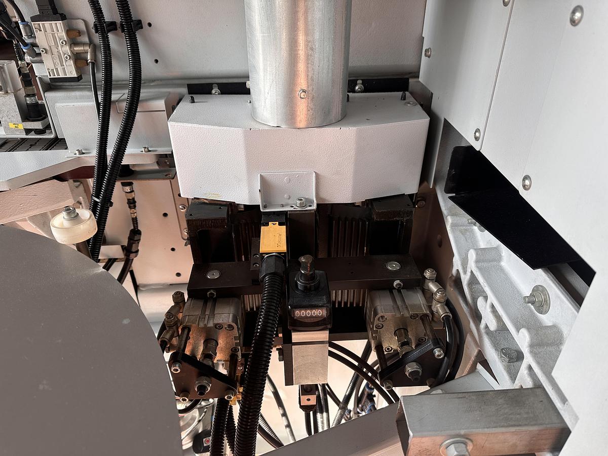 Used 2012 Brandt KDF 670