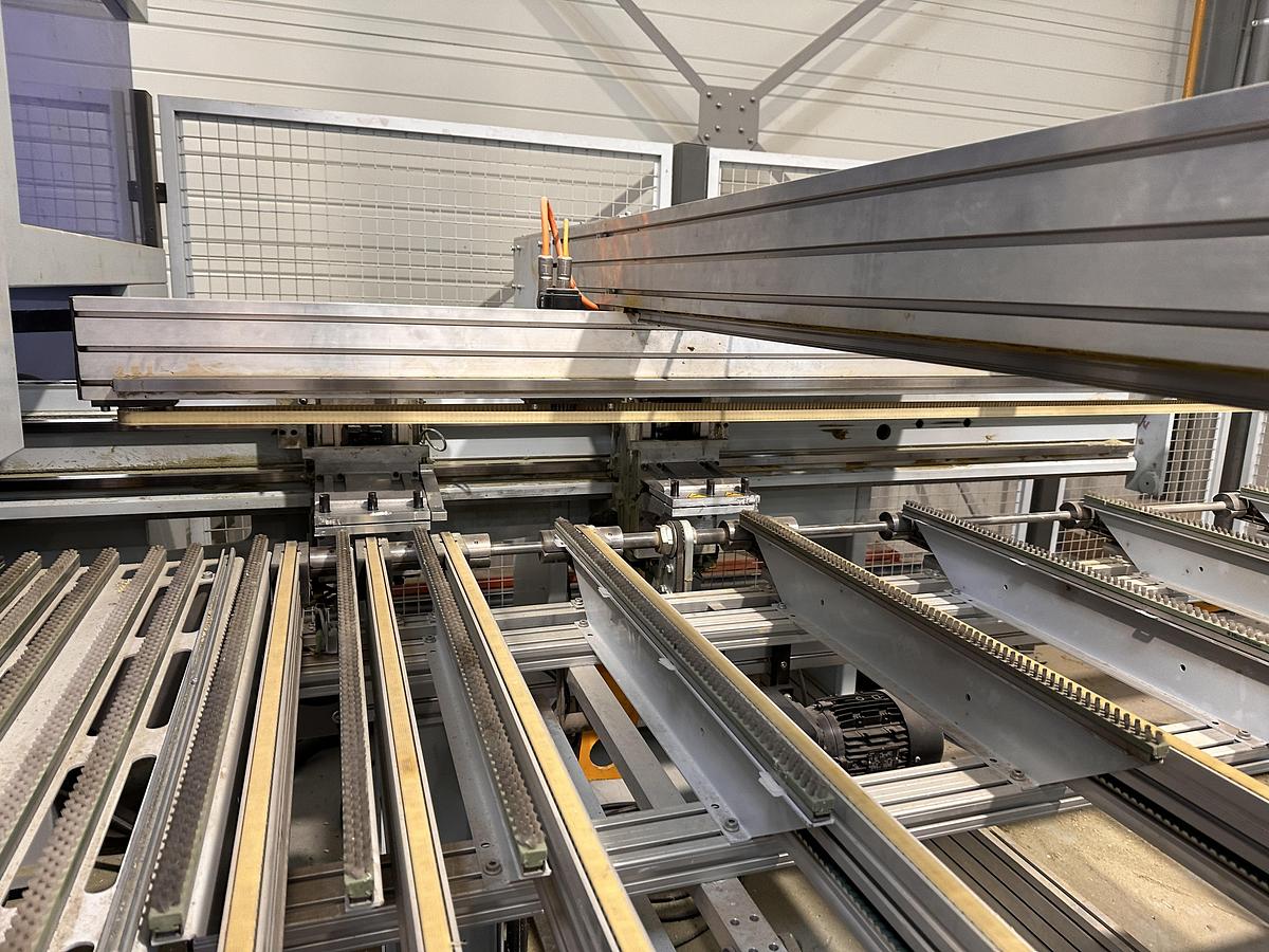 Usato Weeke OPTIMAT BHX 500