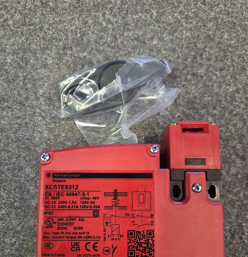 INTERRUTTORE DI INTERBLOCCO A SOLENOIDE