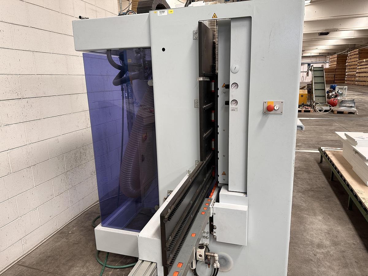 Used 2015 Weeke BHX 055