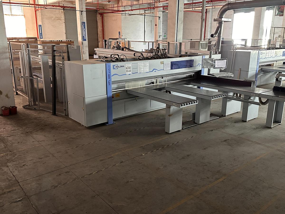 Usato 2017 HOLZMA HPL 300 38\22 PROFILNE