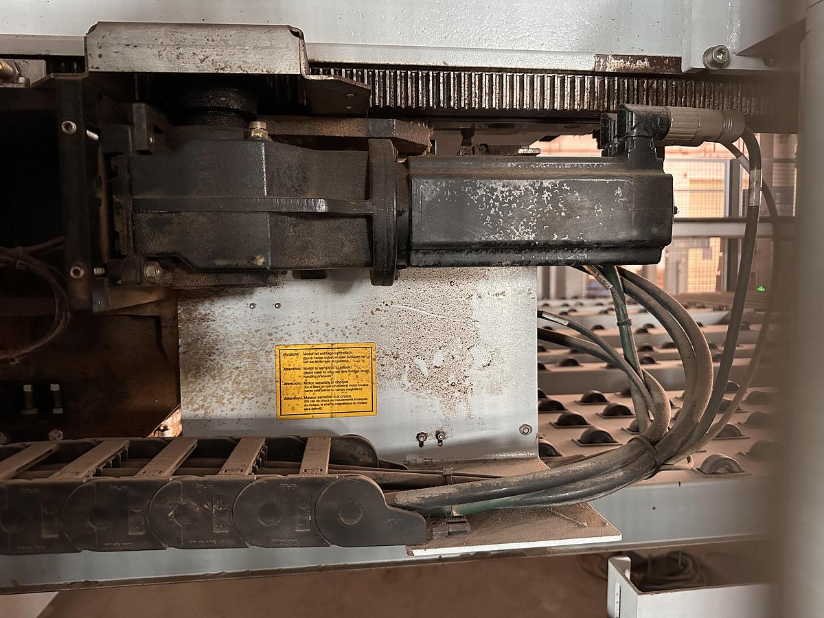 Usato 2017 HOLZMA HPL 400 38\22 PROFILNE