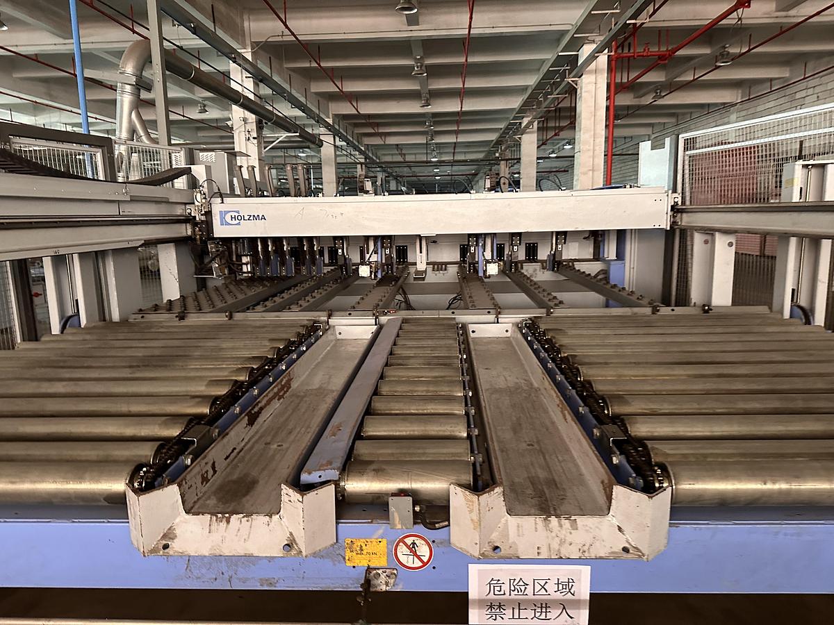 Usato 2017 HOLZMA HPL 300 38\22 PROFILNE