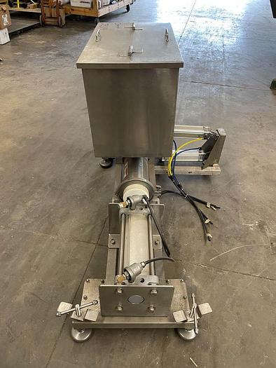 Used Pneumatic Piston Filler 1 Gallon