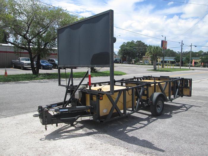 Used 2013 Energy Absorption Attenuator Crash Trailer