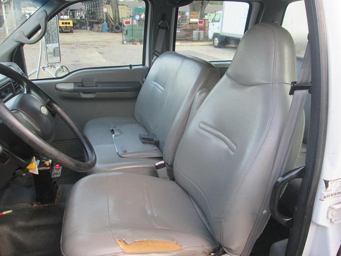 Used 2005 Ford F750 Dump Truck