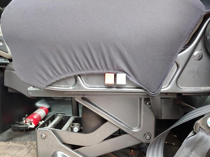 Used Elliott L55R Sign Crane on 2019 International 4300 Reg Cab Flatbed Truck - M97257