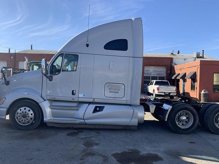 Used 2013 Kenworth T700