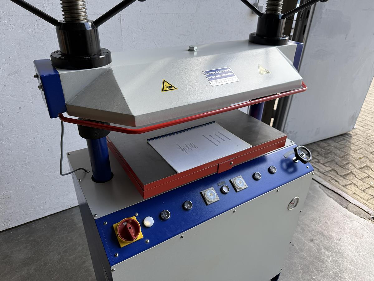 Gebraucht 2009 Sperr und Lechner SLII A-100 Buchpresse
