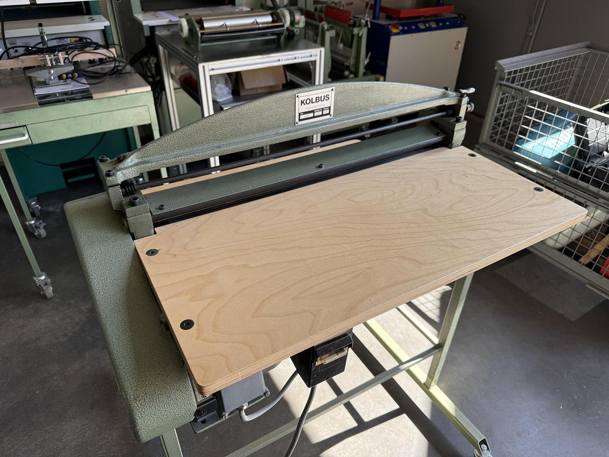 Gebraucht 1986 KOLBUS  VDB - Umschlag-Biegemaschine