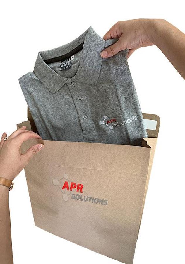 APR Solutions Pochette Bag Machine