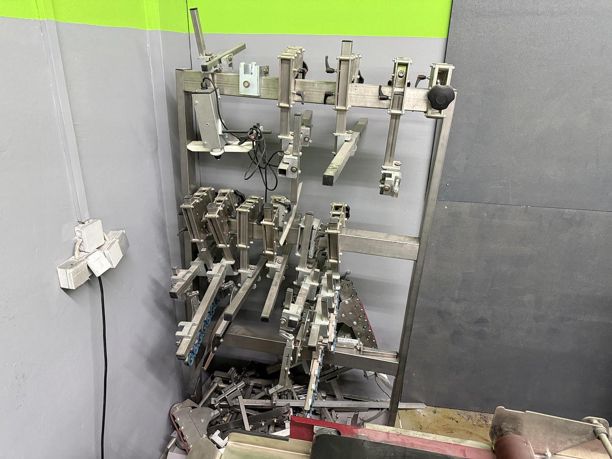 Gebraucht 2011 Petratto Metro Faltschachtel-Klebemaschine 78