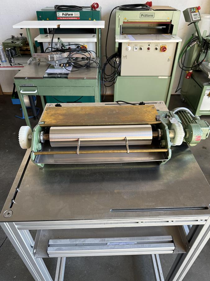 Gebraucht Maschinen u. Geräte für die Hardcover-Buchproduktion