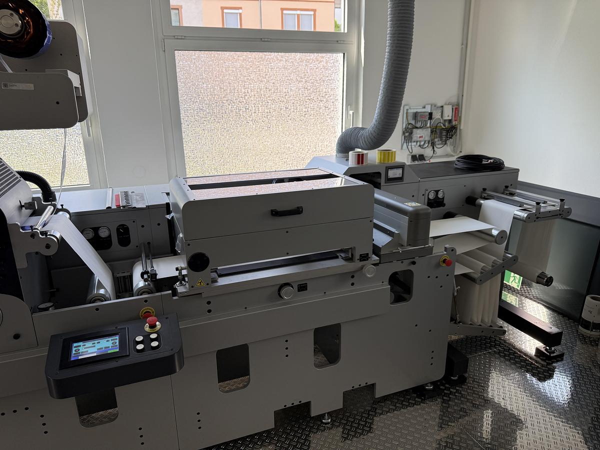 Gebraucht 2018 GM 330 FB-D Heißfolien + Siebdruckeinheit