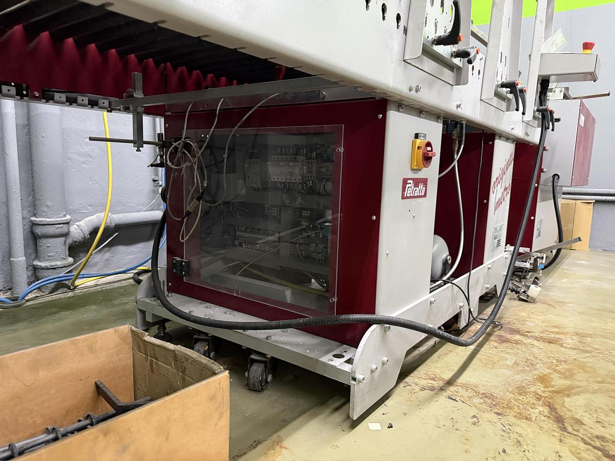 Gebraucht 2011 Petratto Metro Faltschachtel-Klebemaschine 78