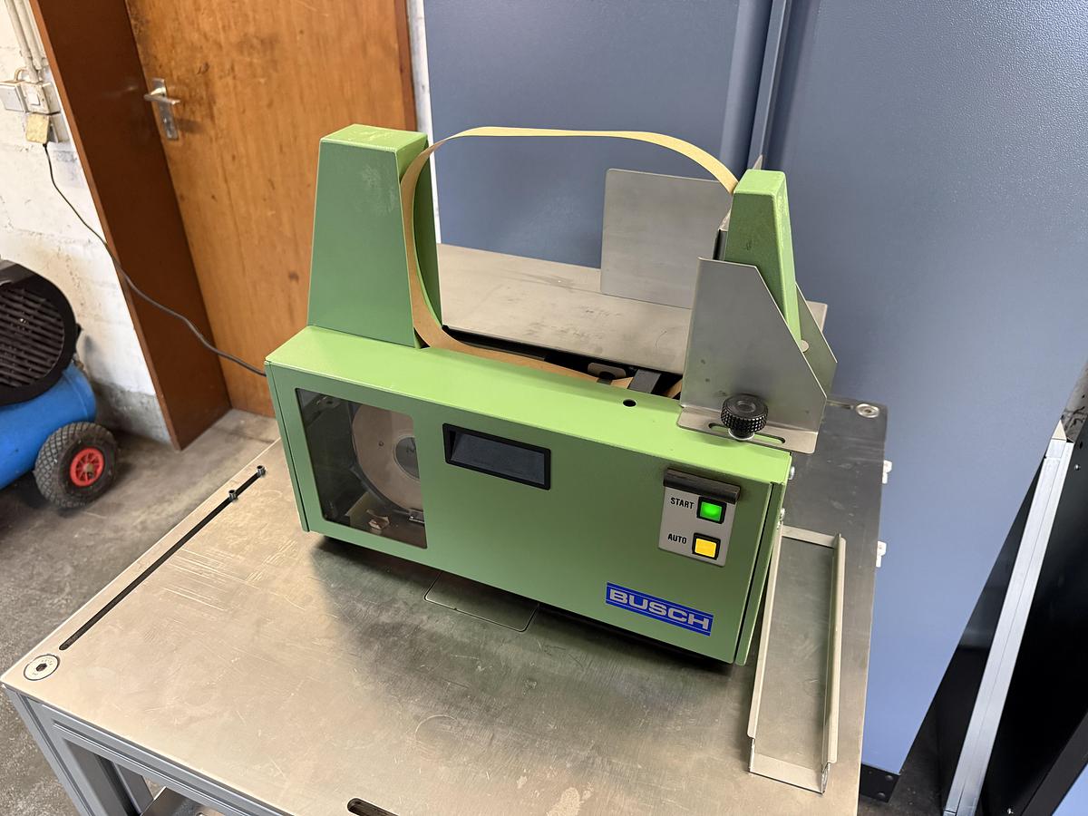 Gebraucht 1992 Busch TB-22 PI Banderoliermaschine