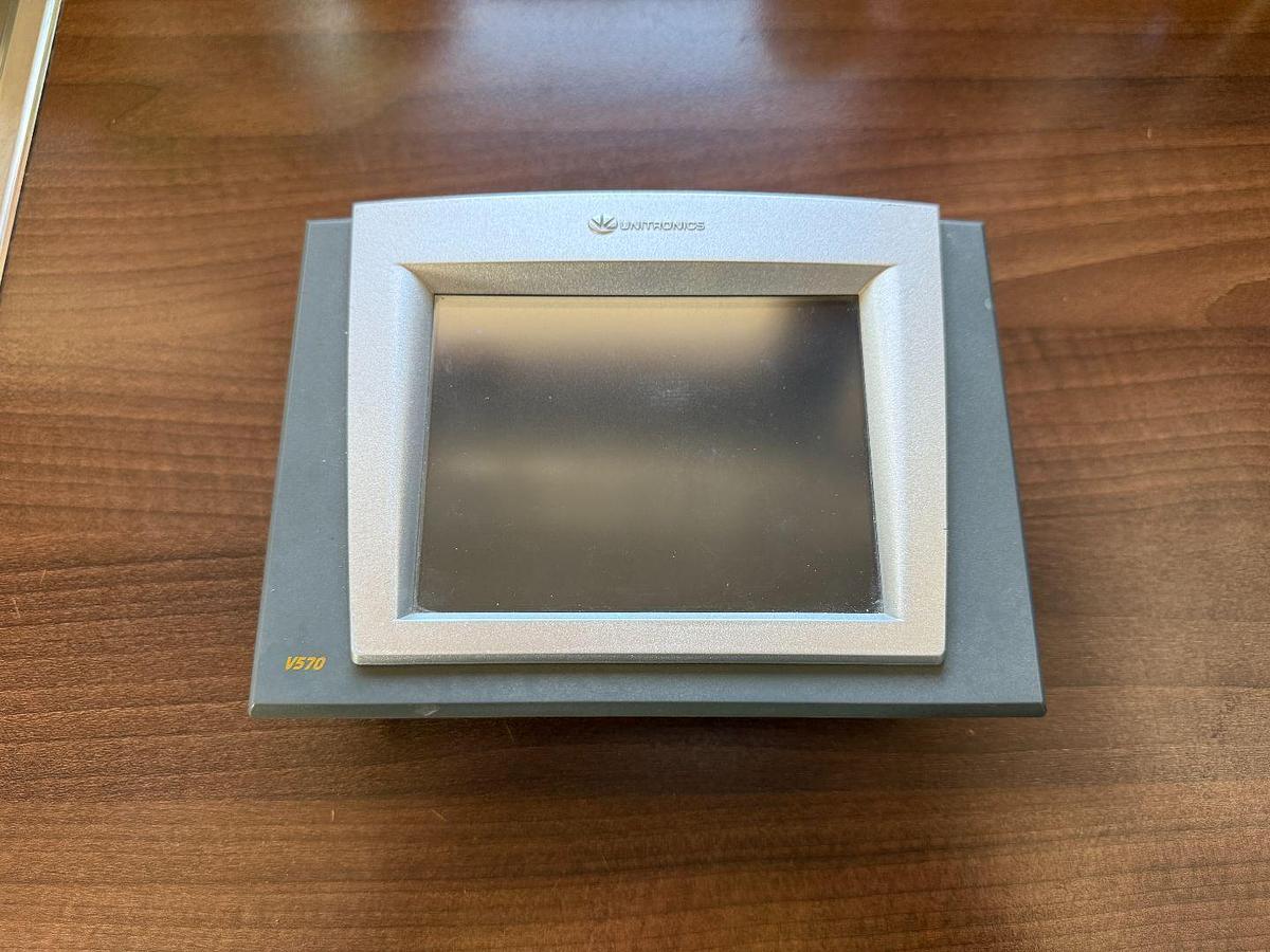 Used Display UNITRONICS V570-57-T20