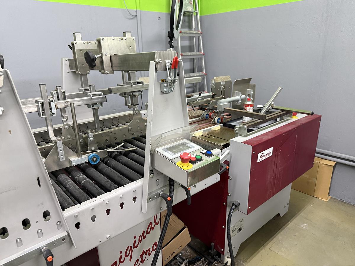 Gebraucht 2011 Petratto Metro Faltschachtel-Klebemaschine 78