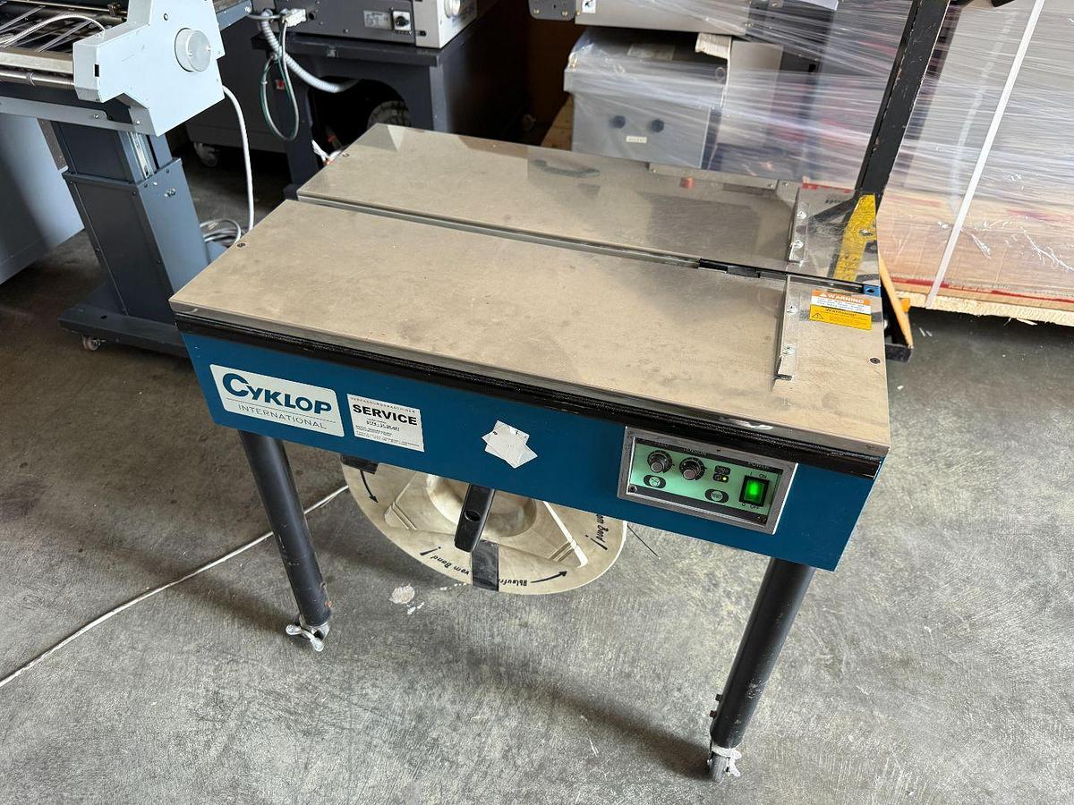 Used Cyklop M-PAC 3 Strapping machine