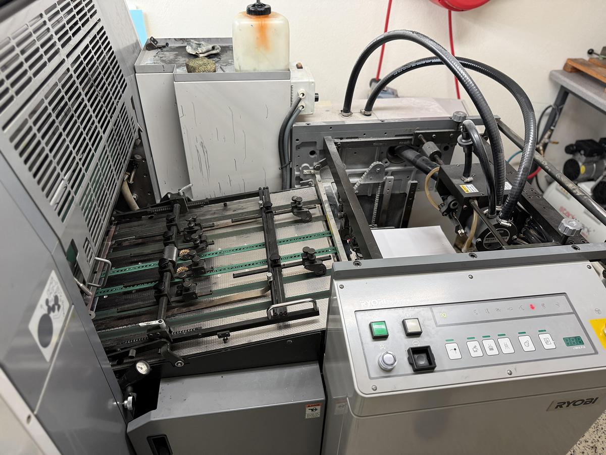 Gebraucht 2002 Ryobi 524 HE - 4-Farben Offsetdruckmaschine