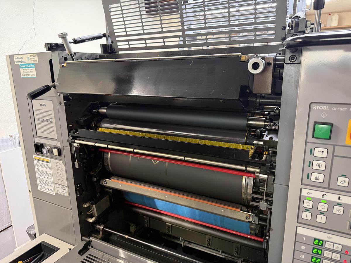 Gebraucht 2002 Ryobi 524 HE - 4-Farben Offsetdruckmaschine