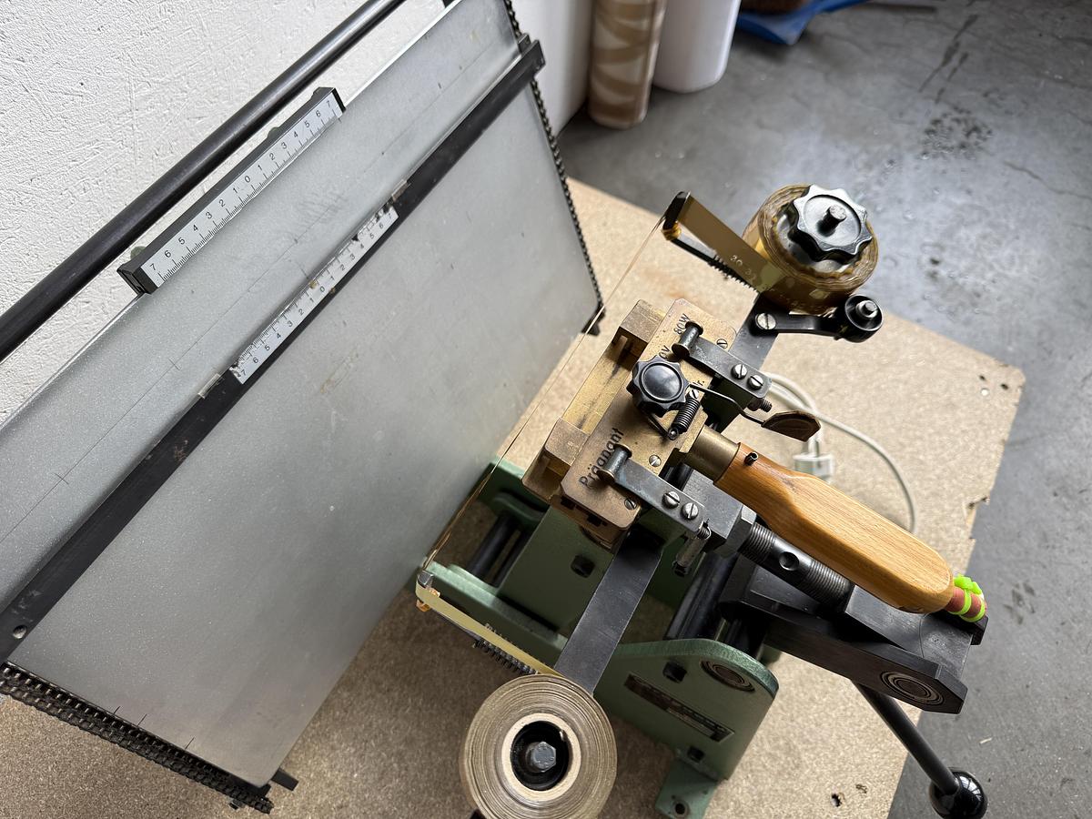 Gebraucht Schmedt PräGnant / Titel-Prägepresse