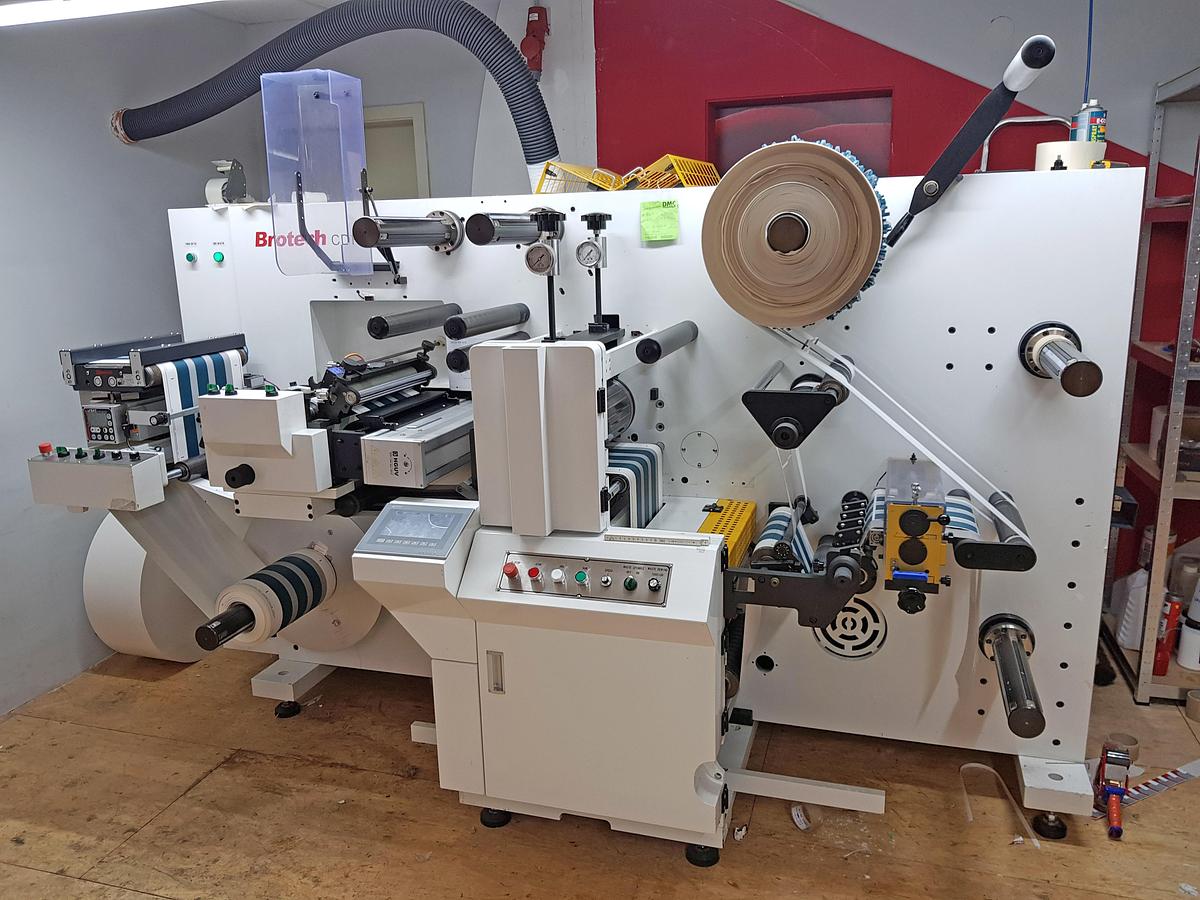 Gebraucht 2017 Eurotech (Brotech) CDF 330 Finishing-Maschine für digital gedruckte Etiketten