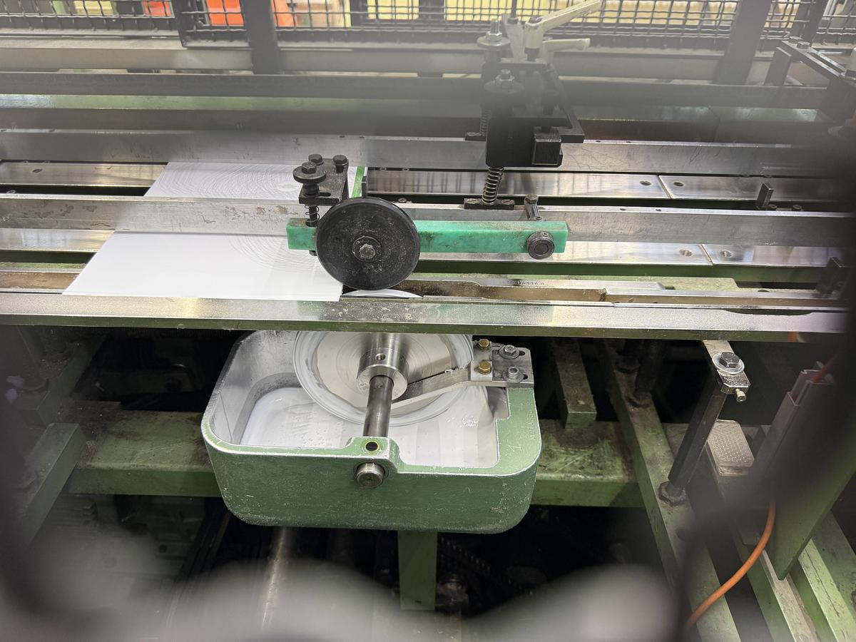 Gebraucht 1999 KUGLER Automation 317 Schreibblock-Fertigungsmaschine