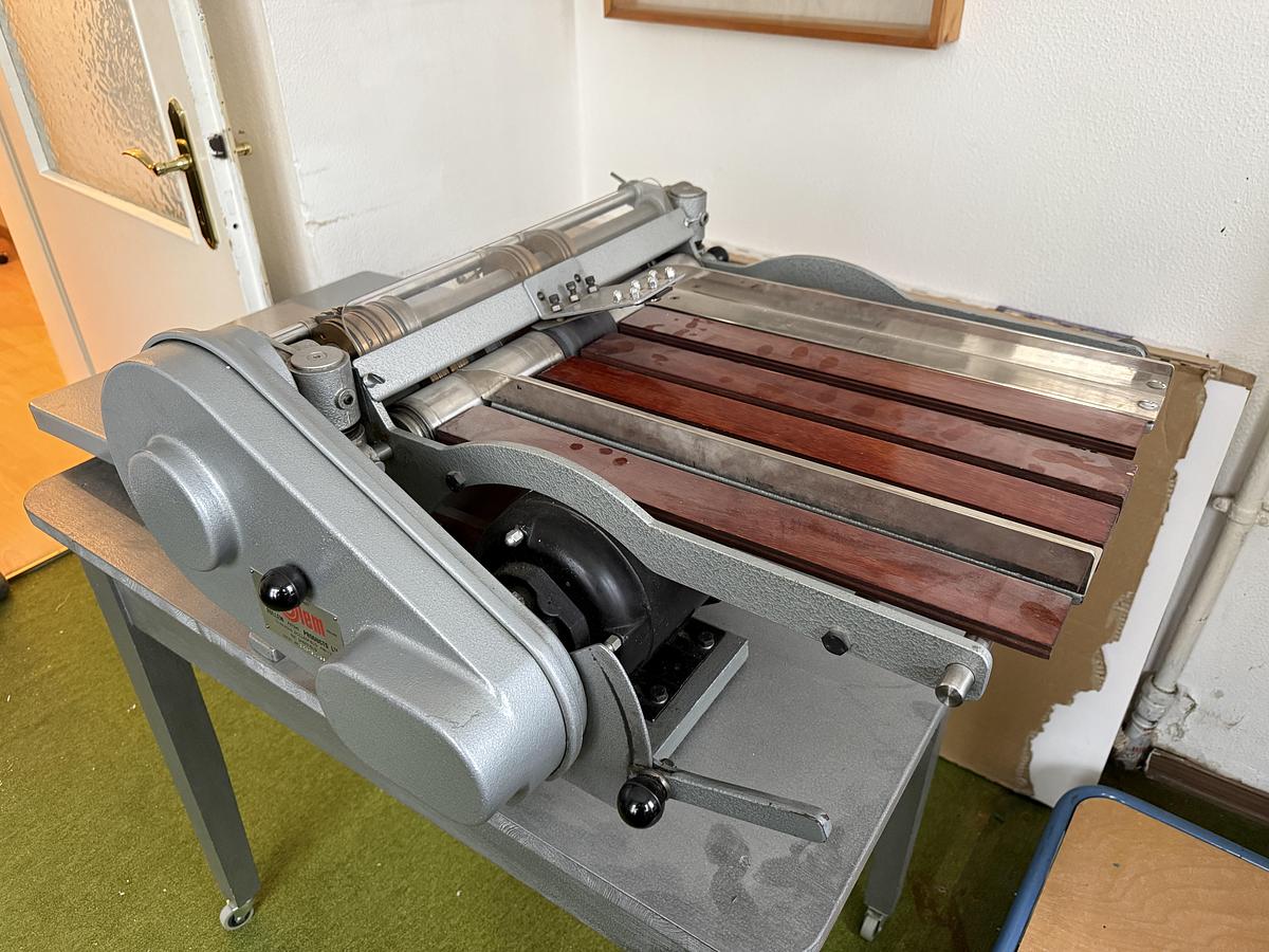 Gebraucht ROLLEM 438 Rill- und Perforiermaschine