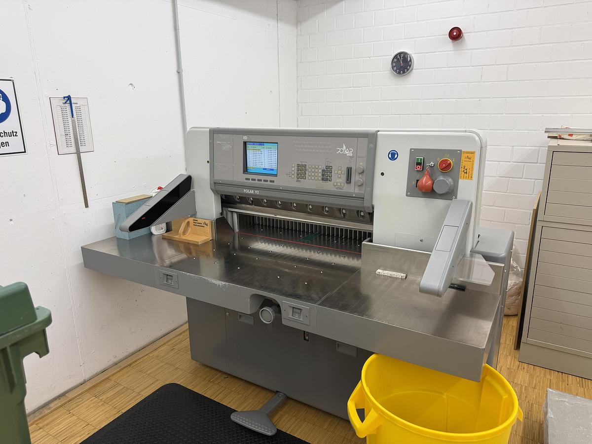 Gebraucht 2001 Polar Papierschneidemaschine 92 ED