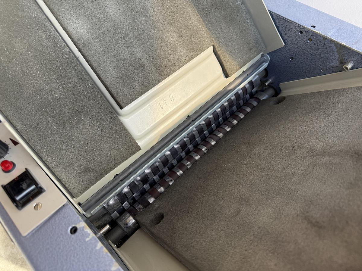 Gebraucht Stahl T32 Falzmaschine