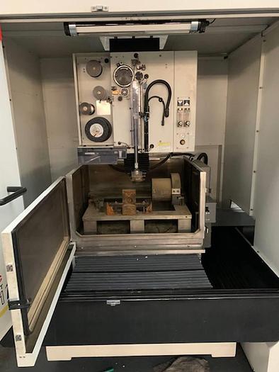 Used 2007 Fanuc Alpha-1iC WIre EDM Machine