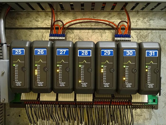 Used FISHER-ROSEMOUNT DELTA V POWER SUPPLY SYSTEM AND COMPONENTS