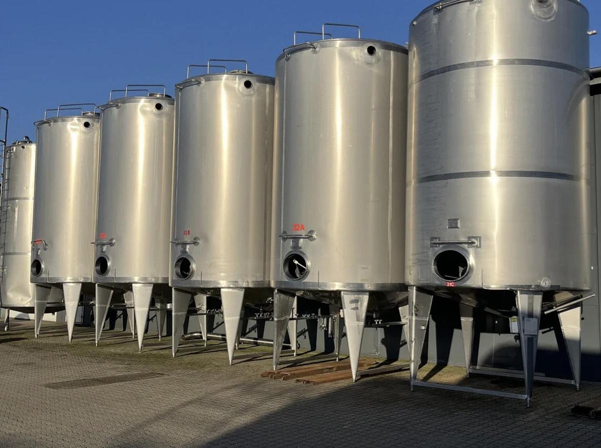 Used 20,000 Litre 316 Stainless Steel Insulated Jacketed Tanks
