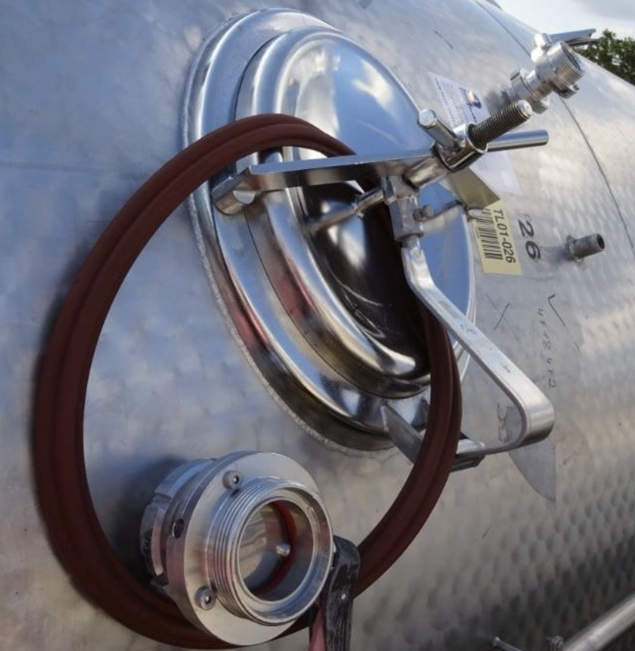 Used 43,000 Litre 304 Stainless Steel Mixing Tank