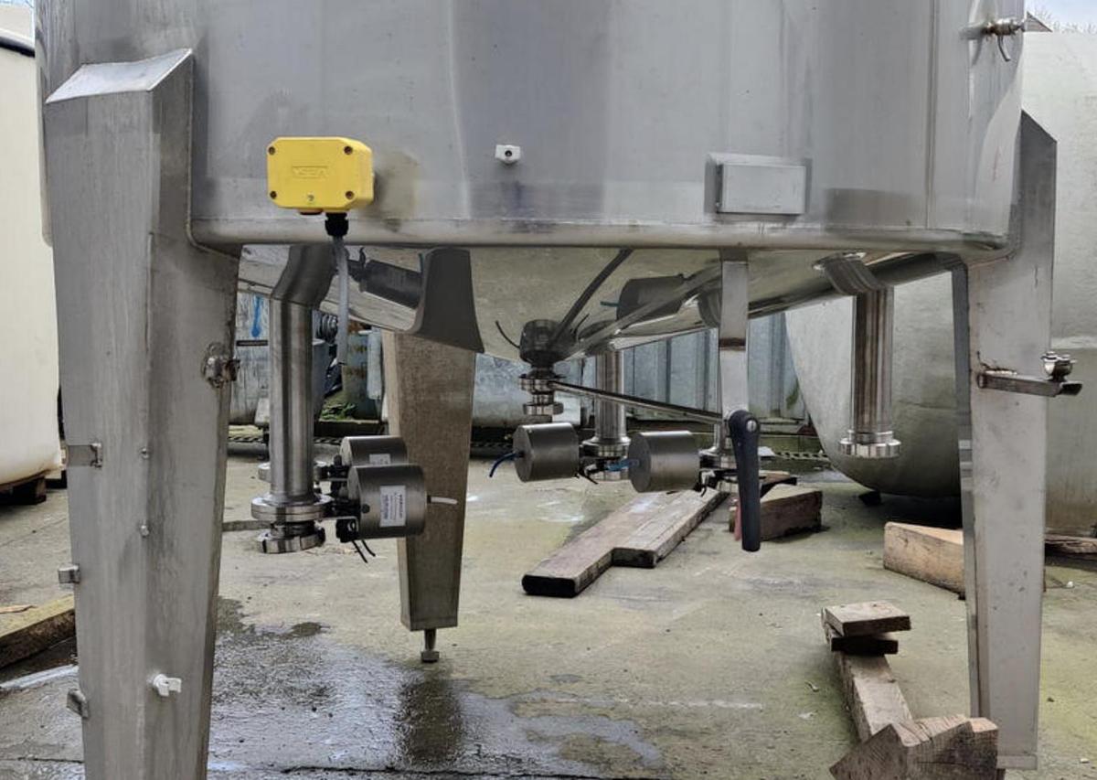 Used 5000 Litre 304 Stainless Steel Storage Tank