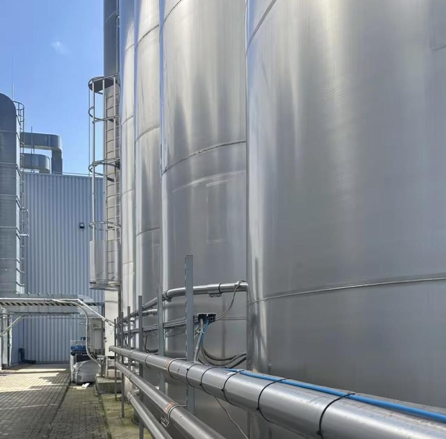Used 50,000 Litre 304 Stainless Steel Storage Tanks