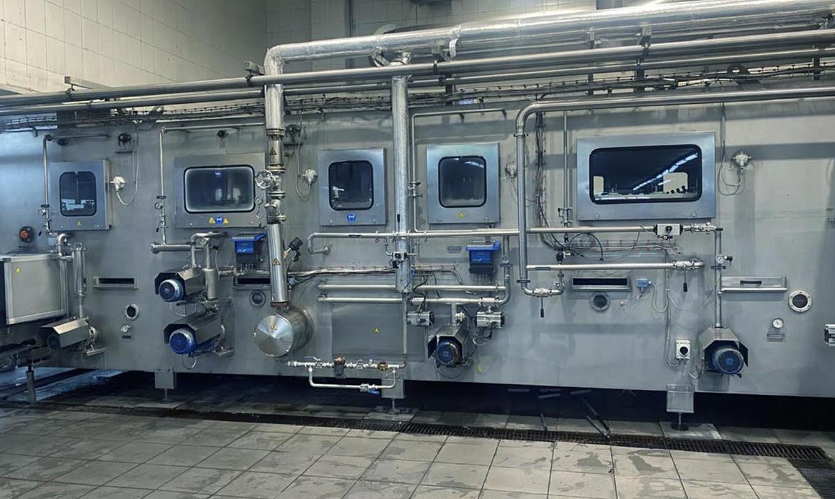 Used 2006 Krones PET Water Filling Line for still water