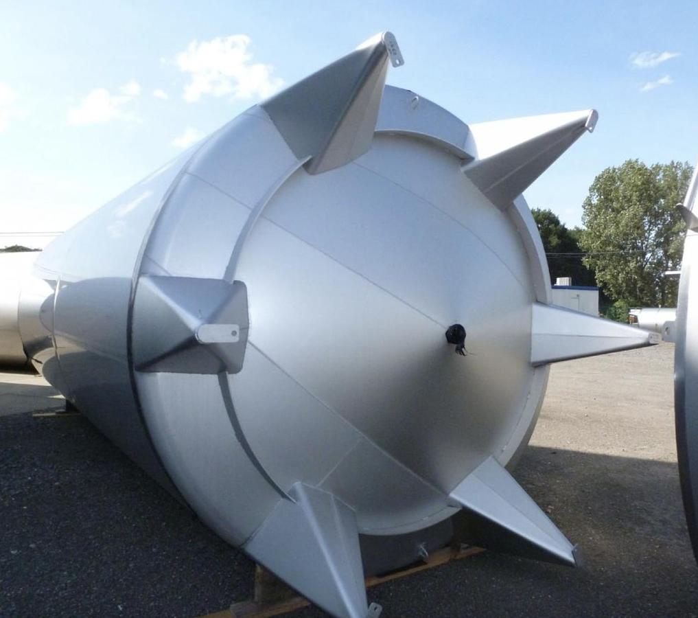 Brand New 50,000 Litre 316 Stainless Steel Tank (heating coil optional)