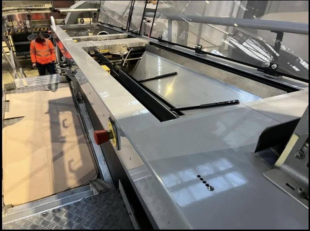 Used PET Blow Moulding Machine – Sidel SBO 10/14 (7,500 BPH, 2013)