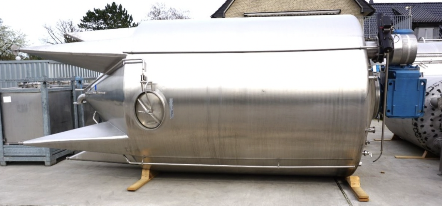 Used 15,000 Litre 304 Stainless Steel Mixing Tanks