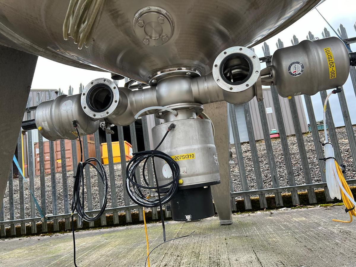 Used 60,000 Litre 316 Stainless Steel Jacketed Tanks